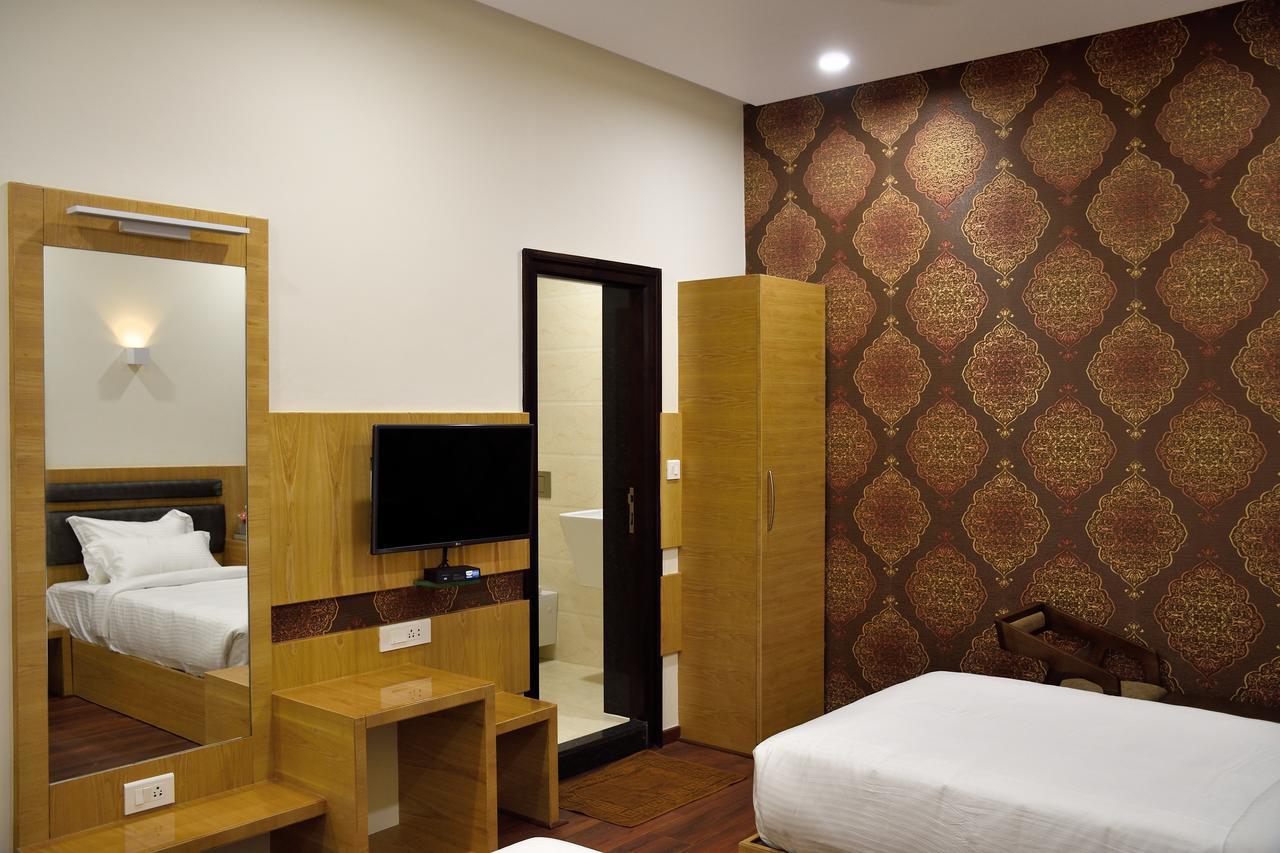 Hotel Laya Inn Ariyalur Exterior photo